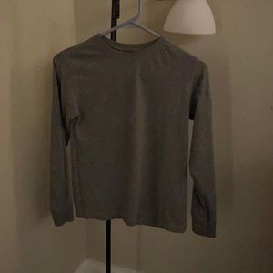 Gray long sleeve shirt